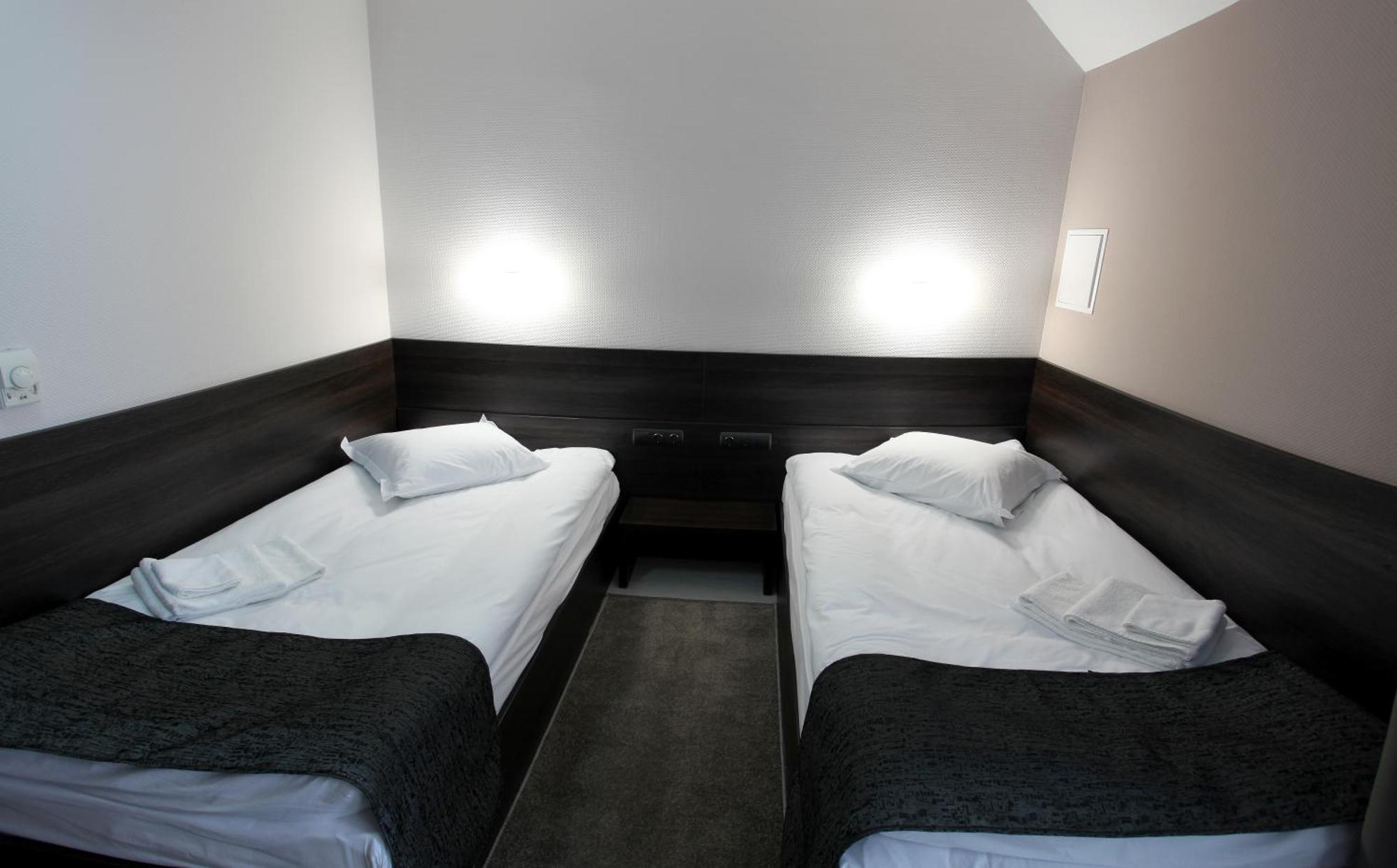 Hotel Idol Targovichté Extérieur photo