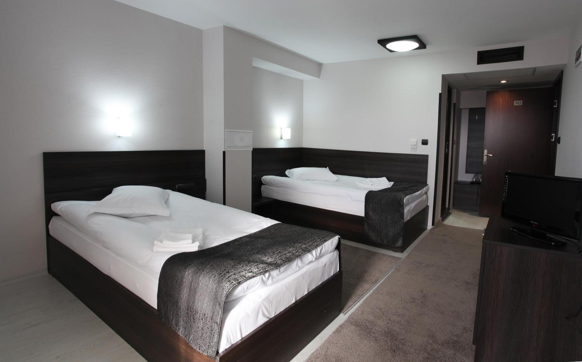 Hotel Idol Targovichté Extérieur photo