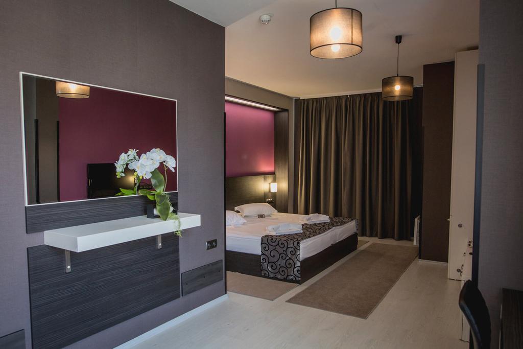 Hotel Idol Targovichté Chambre photo