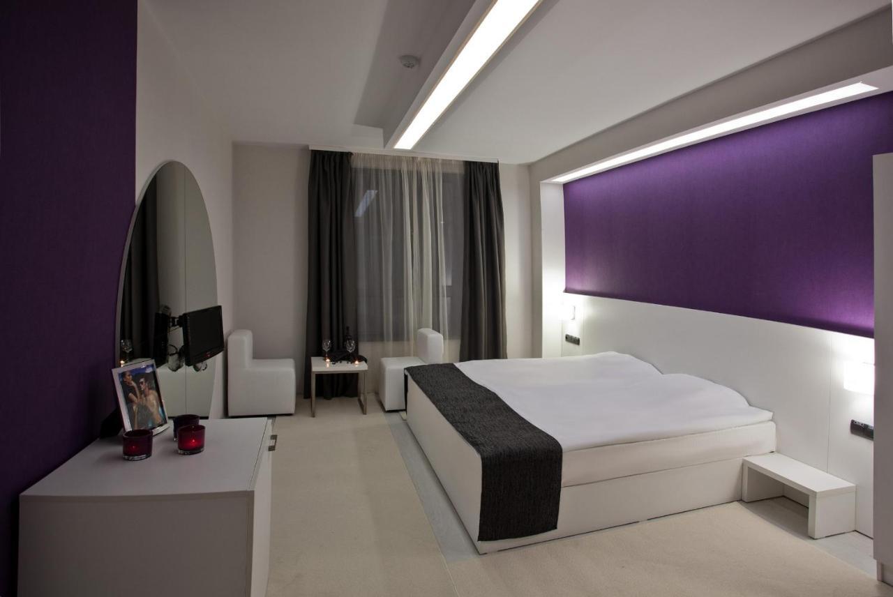 Hotel Idol Targovichté Extérieur photo